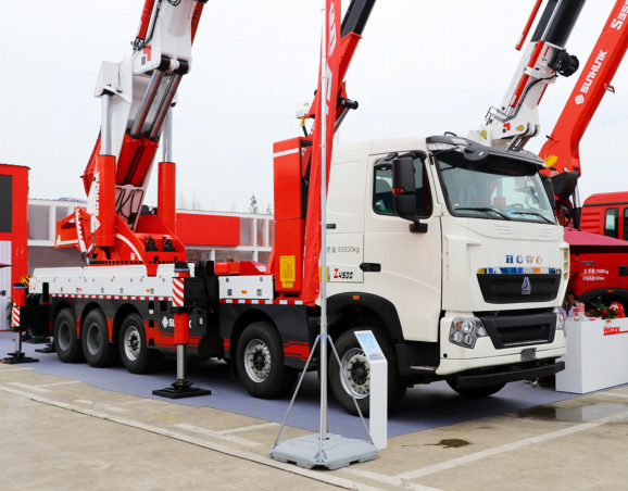 HOWO CRANE豪沃起重机 - Truck Product Image